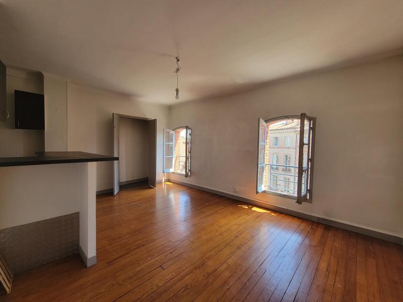 Appartement rénové / 3 pièces 65m2