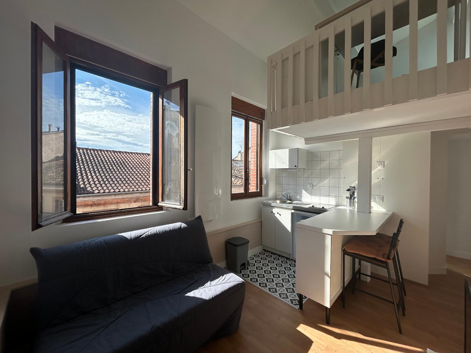 Appartement rénové / 1 pièce 21m2