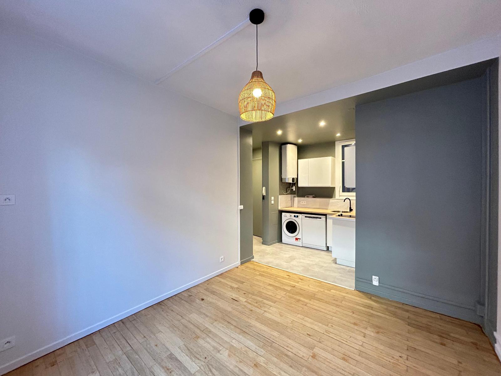 Appartement rénové / 2 pièces 37m2